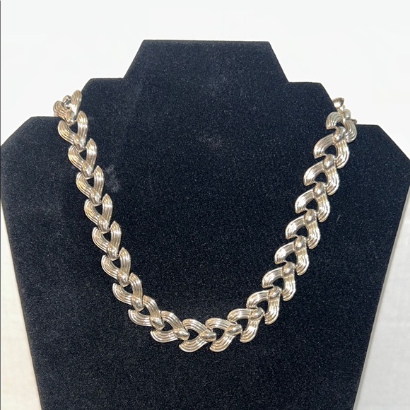 Vintage 1980s Silver Tone Textured Chain Statement Necklace - Picture 1 of 8